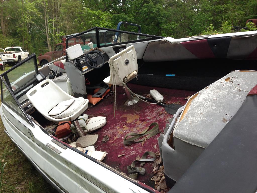 oldboat.jpg
